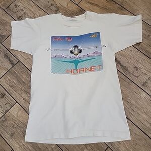 Vintage 1989 Mella Graphics Single Stitch White Tee F/A-18 Hornet  Size M "READ"